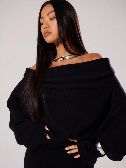 Mutheera Knit Skirt Set